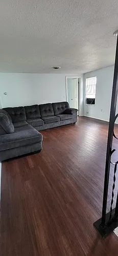 15-19 Corrigan St #15D Photo 1
