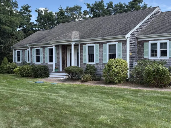 15 Red Cedar Circle, East Falmouth, MA 02536