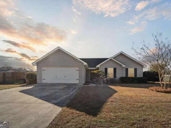 107 Quarterhorse Dr, Guyton, GA 31312