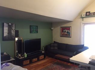 3047 N Clifton Ave #3, Chicago, IL 60657