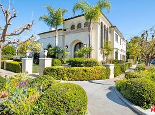 400 N Bowling Green Way, Los Angeles, CA 90049