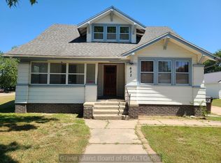 622 8th St, Saint Paul, NE 68873