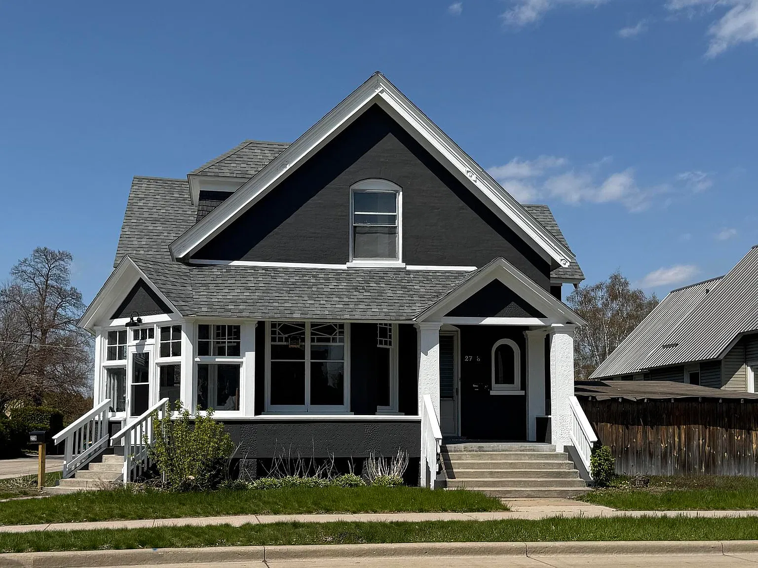 2728 Hall Ave — Photo 2