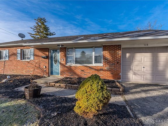 3rd image of 308 Lang Ct