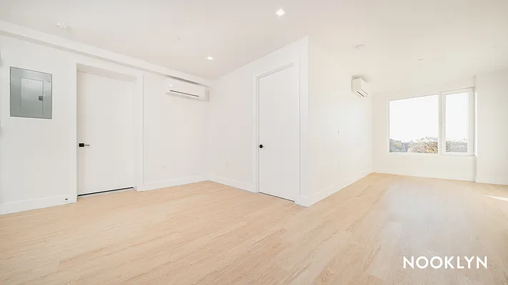 Rented by Nooklyn NYC LLC | media 70