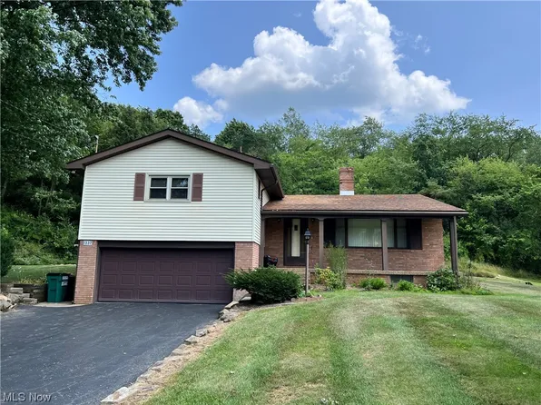 1337 Hillcrest Rd, Wellsville, OH 43968