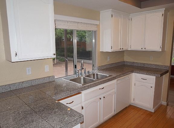 4th image of 7922 Brockwood Way