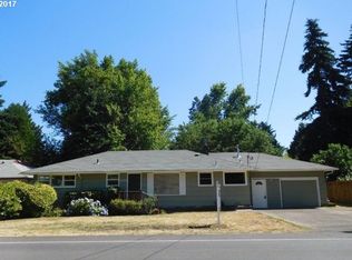 1560 W Hilliard Ln, Eugene, OR 97404