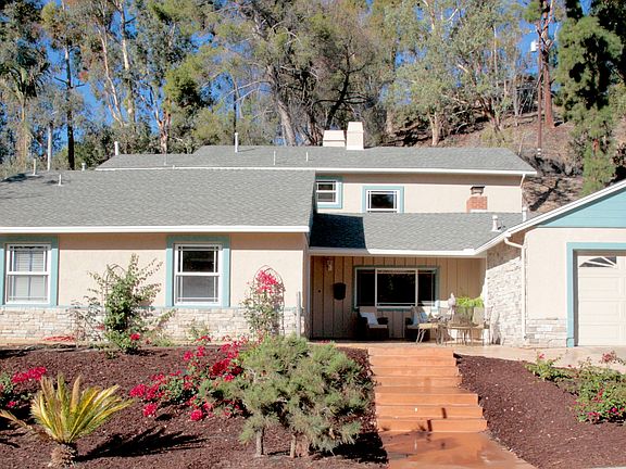 4th image of 9829 Emerado Dr