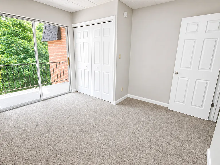 1 BR With Balcony