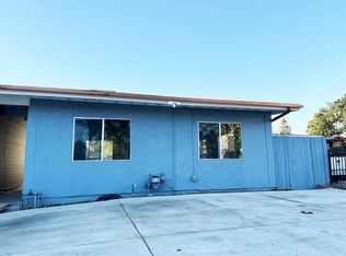 18540 Arminta St, Reseda, CA 91335