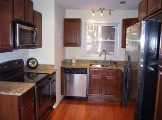 9809 Emerald Point Dr UNIT 2, Charlotte, NC 28278