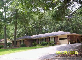 120 Hampshire Rd, Savannah, GA 31410