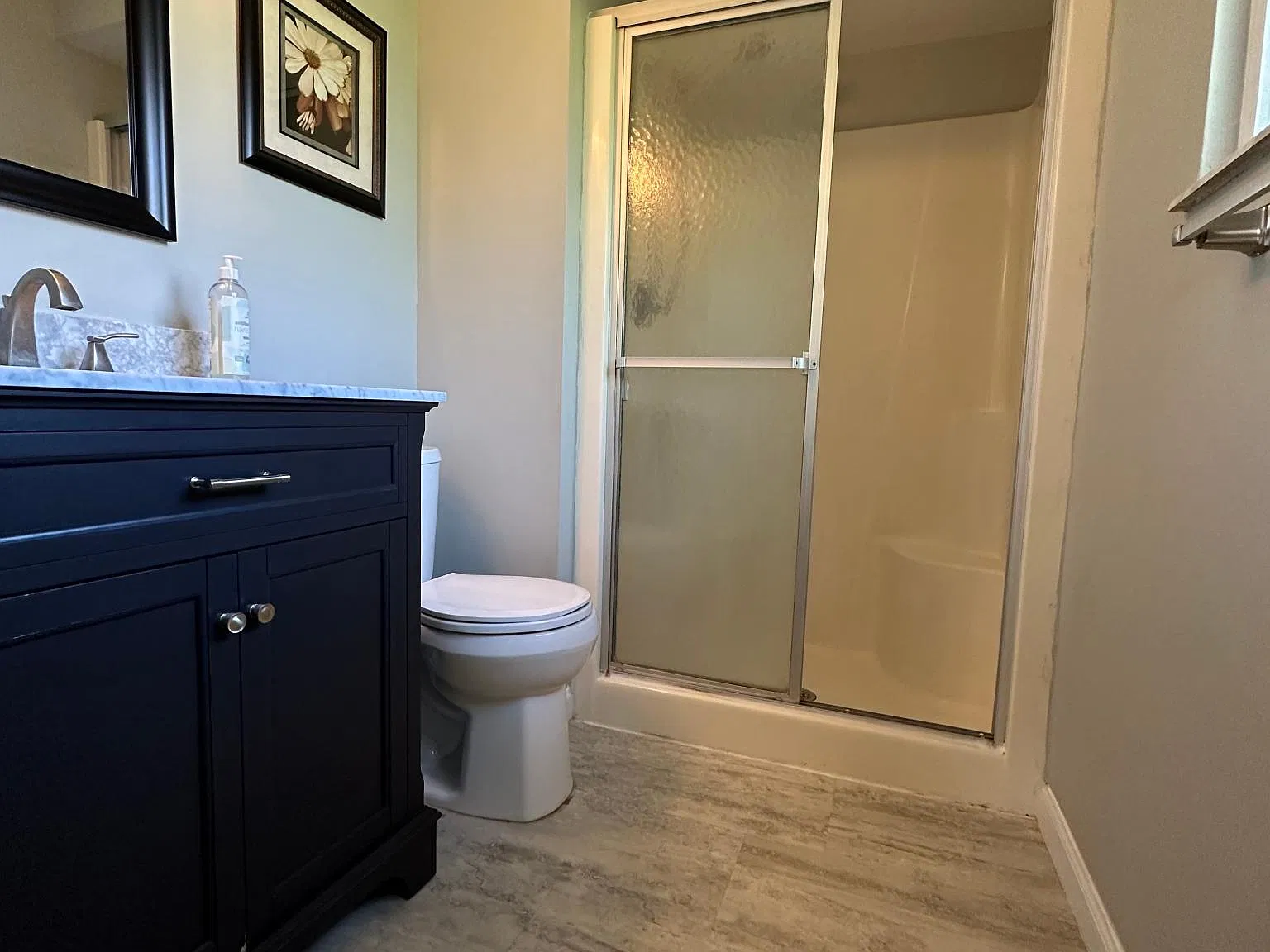2209 Bantry Ln — Photo 3