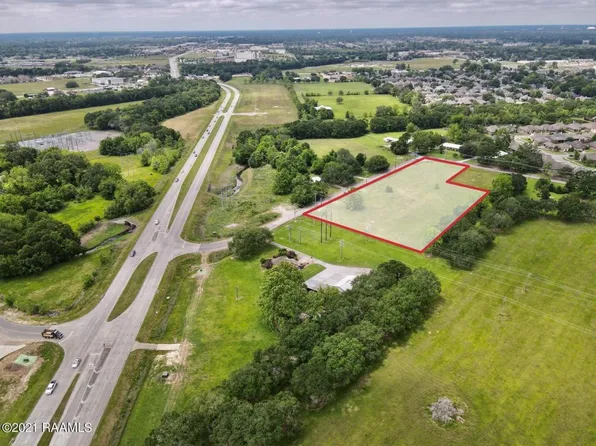 1501 La Neuville Rd, Lafayette, LA 70508
