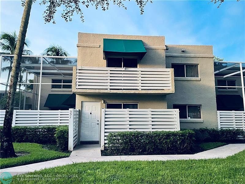 1st image of 551 NW 97th Ave #551