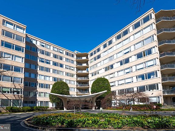 2nd image of 4101 Cathedral Ave NW APT 1107