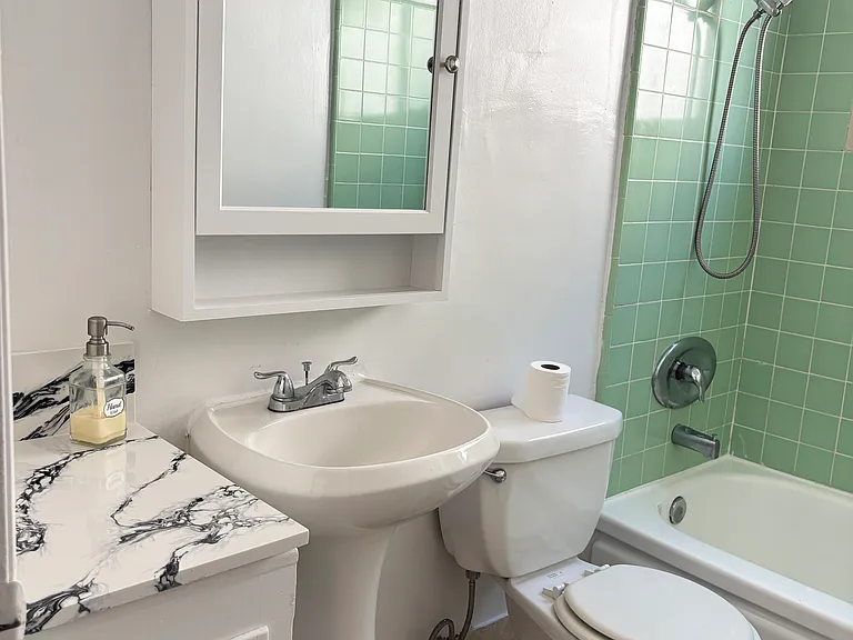 10433 Irene St #4 — Photo 5