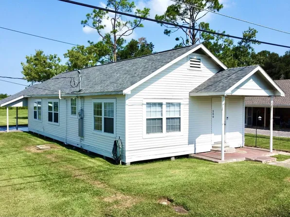 200 Saint Ann St, Raceland, LA 70394