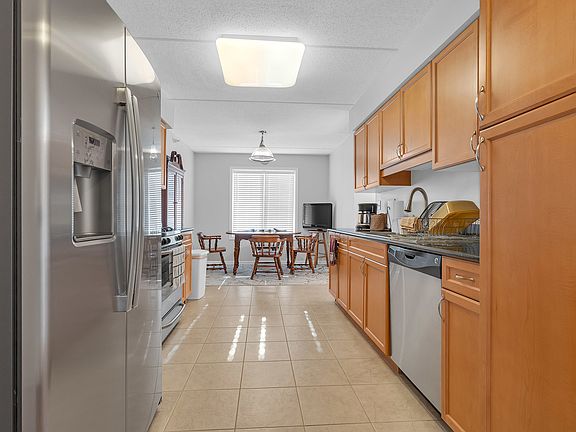 3rd image of 370 Western Ave #609