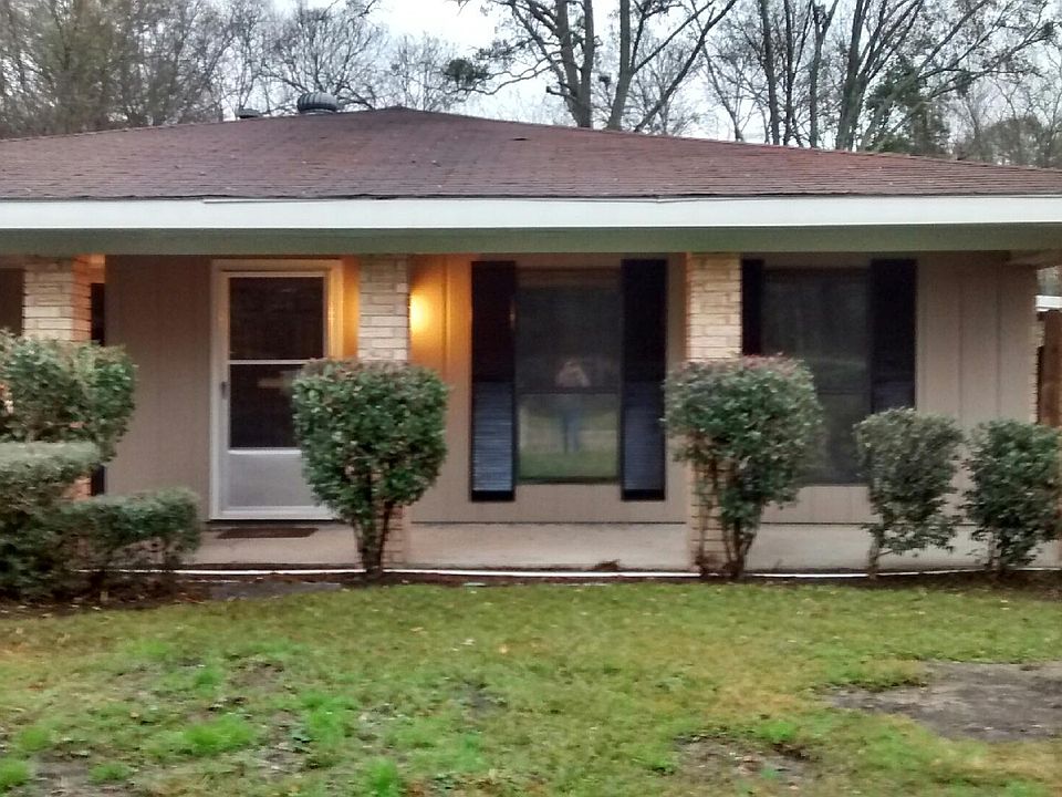 1st image of 906 Shannon Dr