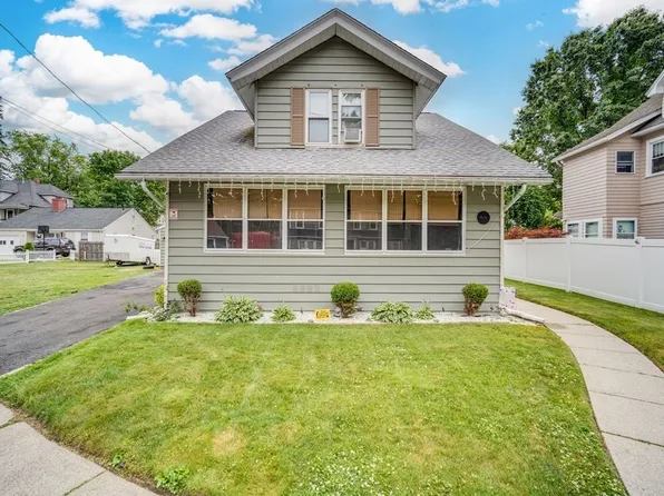 63 Eleanor Rd, Springfield, MA 01108