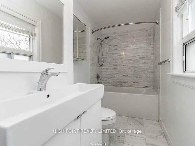 1090 Kipling Ave — Photo 11