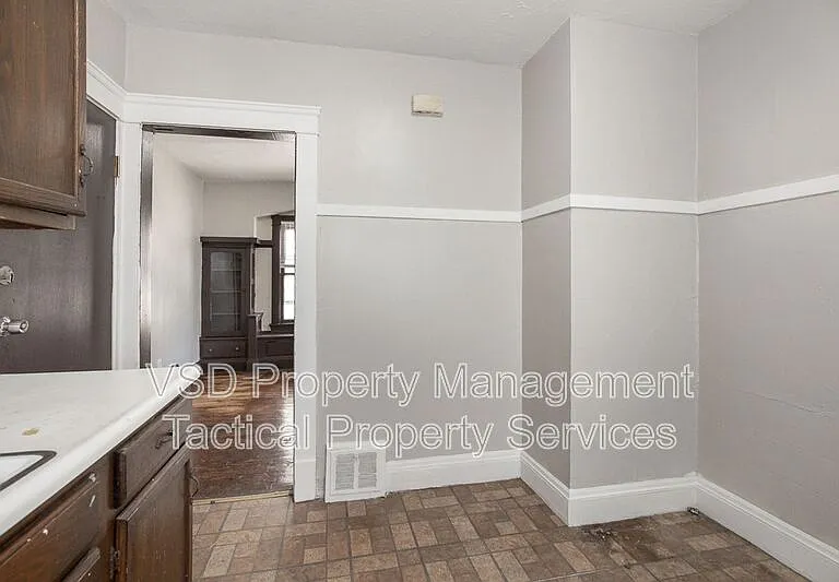 12819 Edmonton Ave #DOWN — Photo 14