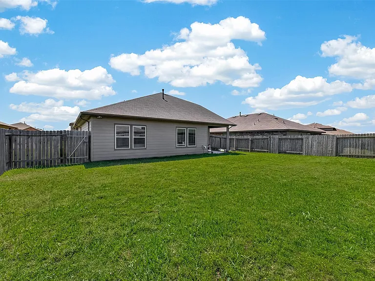 1706 Cooper Bluff Ct — Photo 38