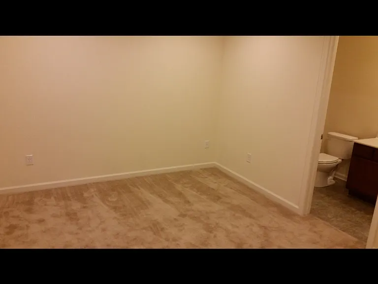 135 Mercer Ct — Photo 7