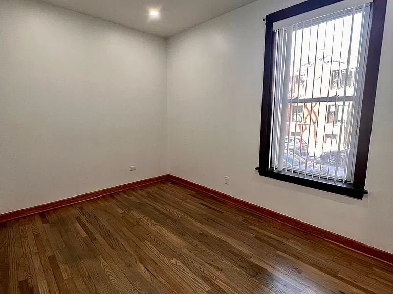 2649 N Whipple St #1 — Photo 6