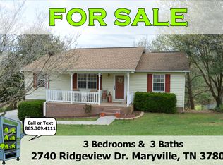 2740 Ridgeview Dr, Maryville, TN 37801