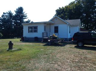 1282 Crume Rd, Vine Grove, KY 40175