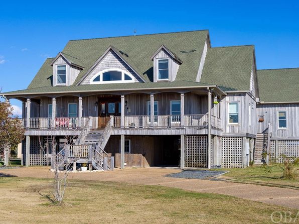 288 Bayview Dr, Stumpy Point, NC 27978