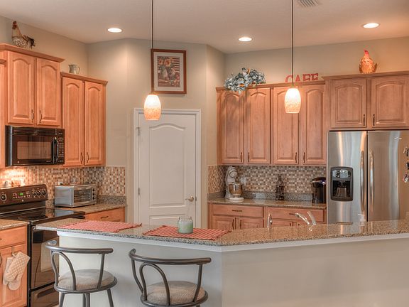 5th image of 7709 Stoney Hill Dr