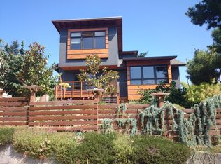 746 N 97th St, Seattle, WA 98103