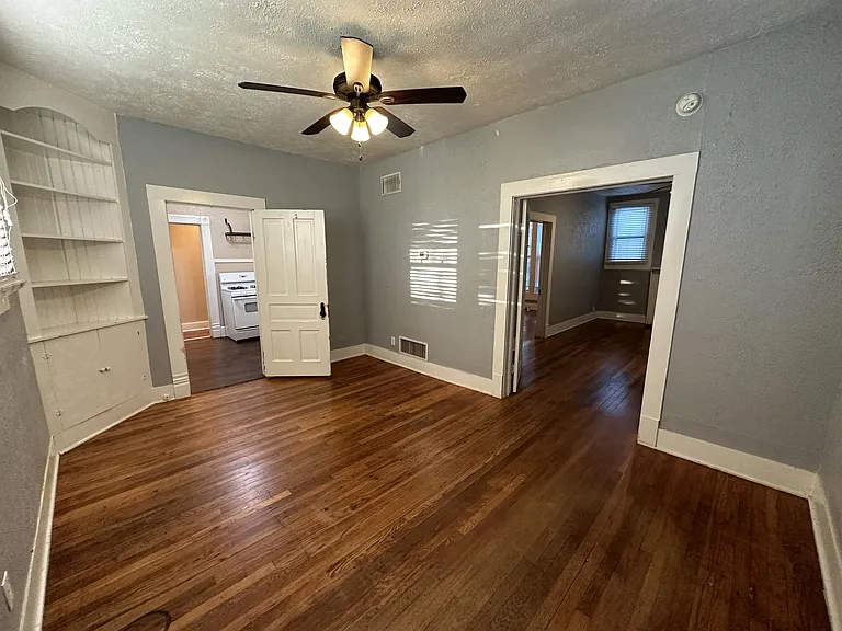 132 Woodland St — Photo 8
