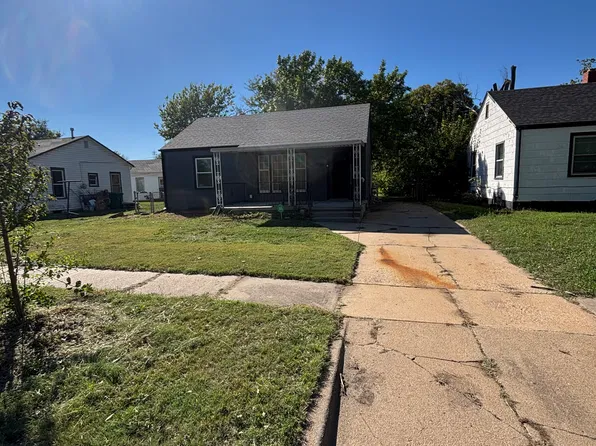 1111 N Ash Ave, Wichita, KS 67214