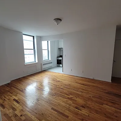 Rented by ONE Manhattan Real Estate | media 15