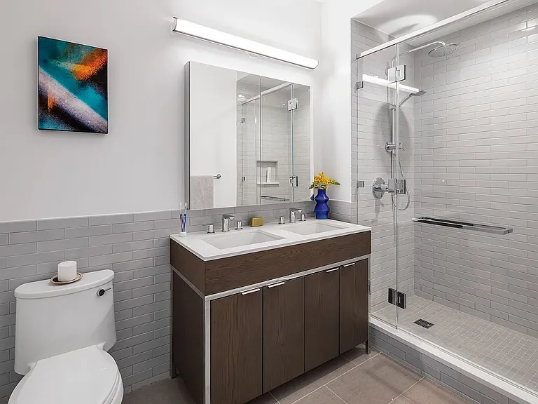225 E 39th St #23E — Photo 6