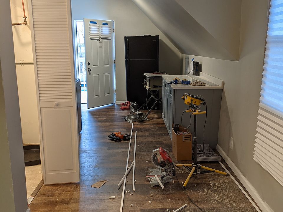 Living area / Kitchen