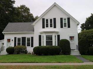 7 Pleasant St, Brookfield, MA 01506