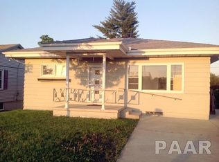 4020 Airport Rd, Bartonville, IL 61607