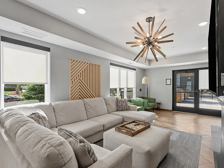 Rya Apartments — Photo 40