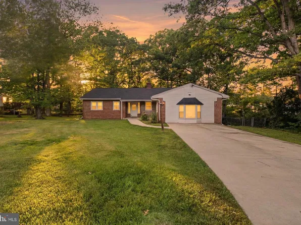 4620 Timber Ln, Lanham, MD 20706