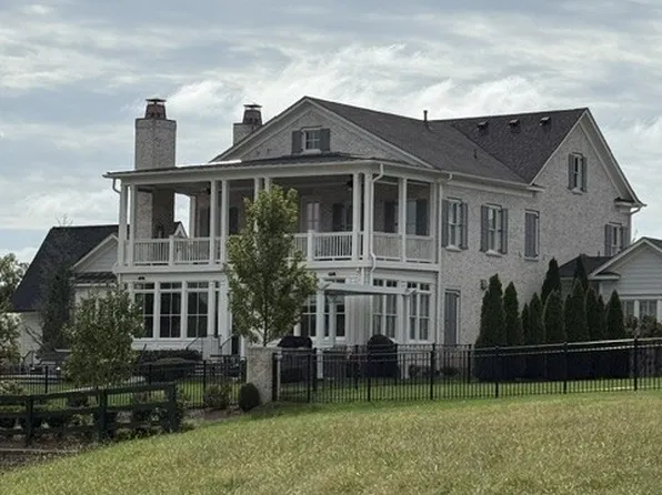 321 Hughes Ln, Franklin, TN 37064