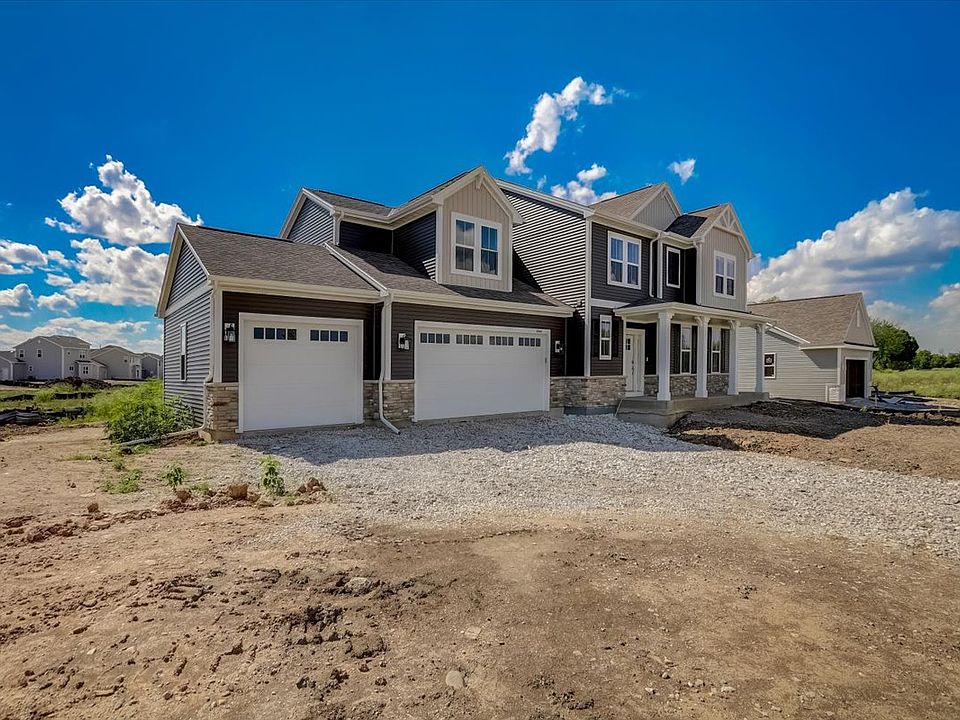 1st image of 9649 S Bergamont Dr
