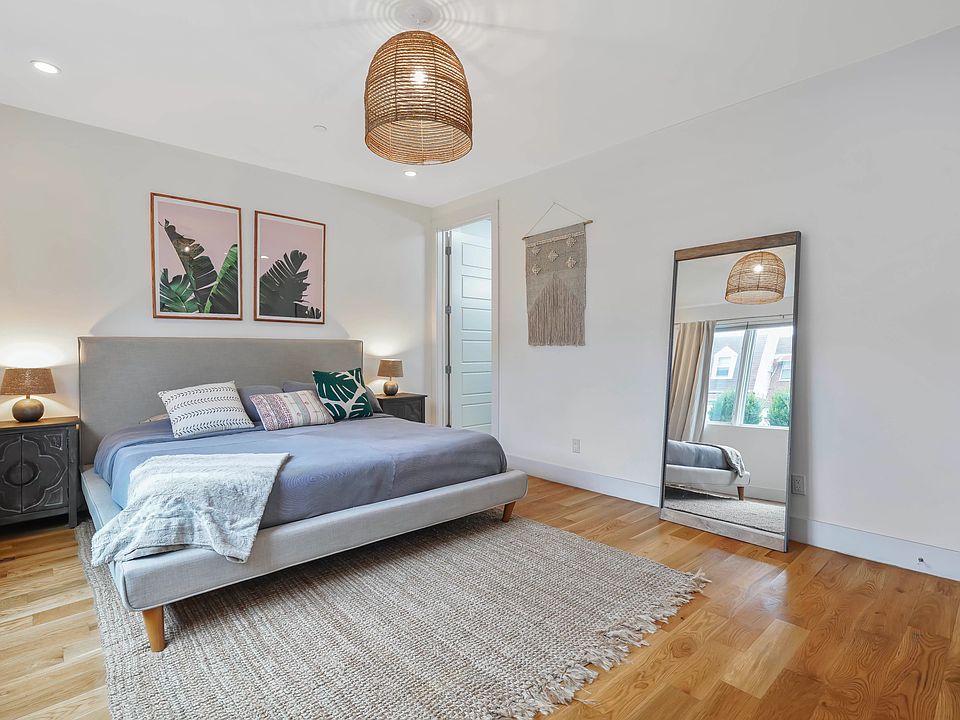 1st image of 1257 De Kalb Ave #1