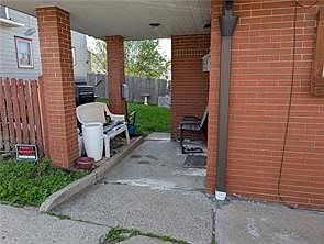4th image of 585 Fayette St