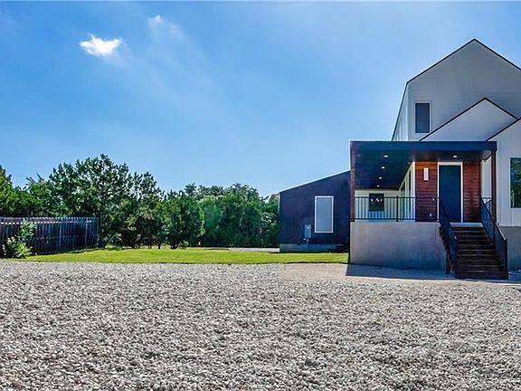 3rd image of 6613 Avenida Ann Dr